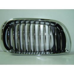 BMW E46 2001 REJILLA...