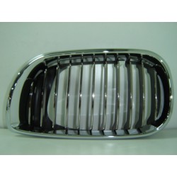 BMW E46 2001 REJILLA...