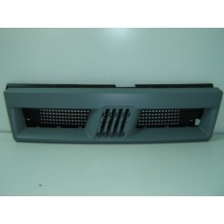 FIAT TEMPRA 1993 REJILLA...