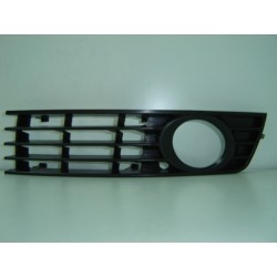 AUDI A4 2001 REJILLA...