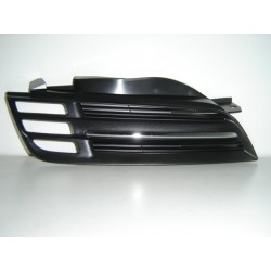 NISSAN MICRA 2002 REJILLA...