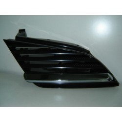 NISSAN PRIMERA 2002 REJILLA...