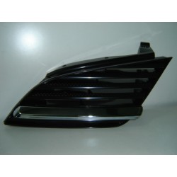 NISSAN PRIMERA 2002 REJILLA...